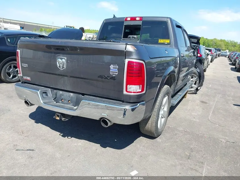 2018 RAM 1500 LARAMIE  4X4 5'7 BOX