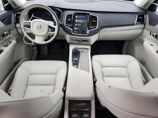 2025 VOLVO XC90 PLUS  