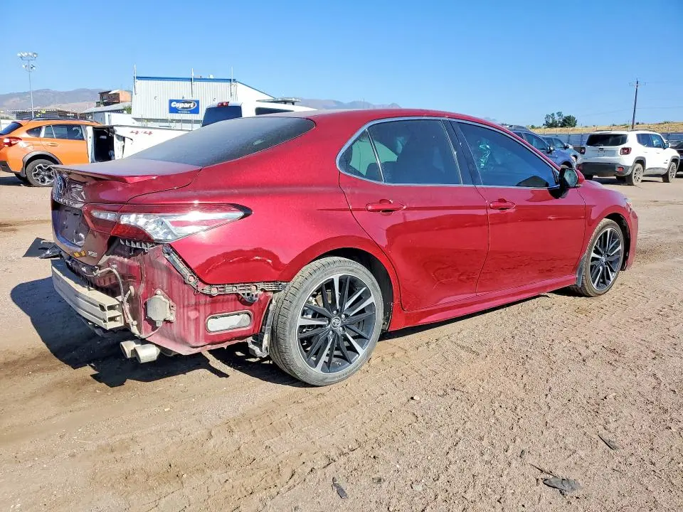 2018 TOYOTA CAMRY XSE  