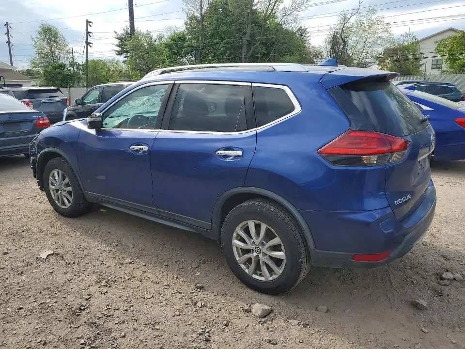 2017 NISSAN ROGUE SV  