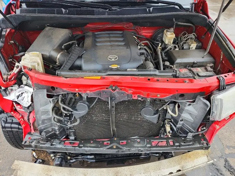 2012 TOYOTA TUNDRA CREWMAX LIMITED  