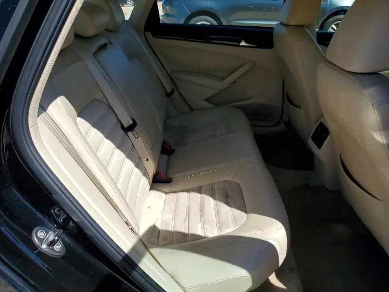 2014 VOLKSWAGEN PASSAT SEL  
