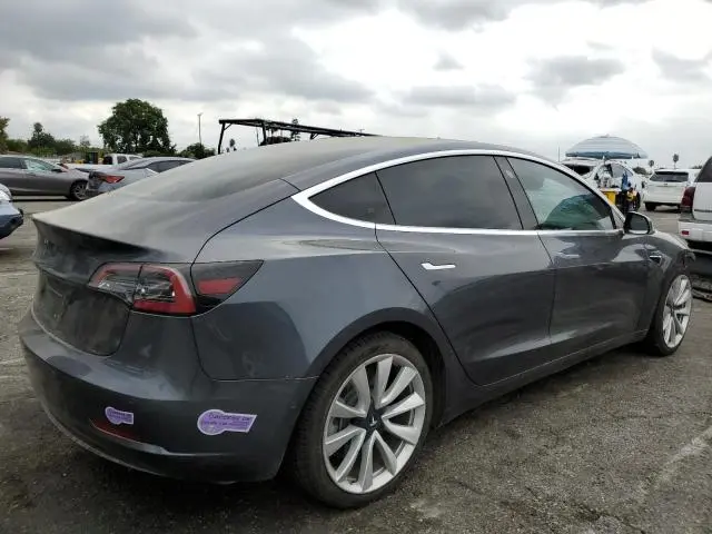 2018 TESLA MODEL 3   