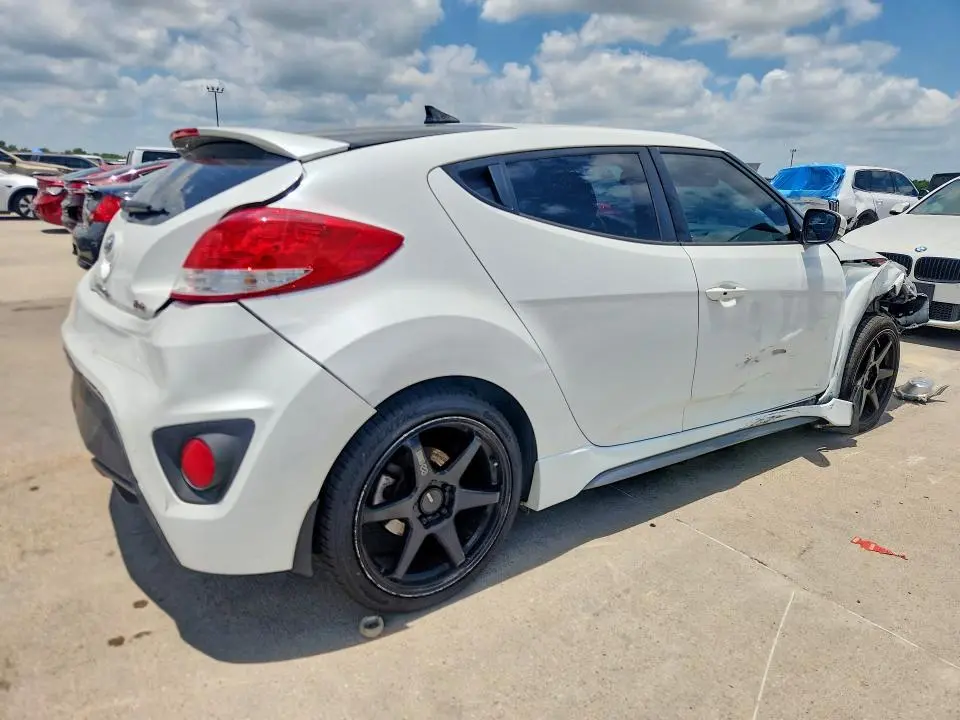 2016 HYUNDAI VELOSTER TURBO  