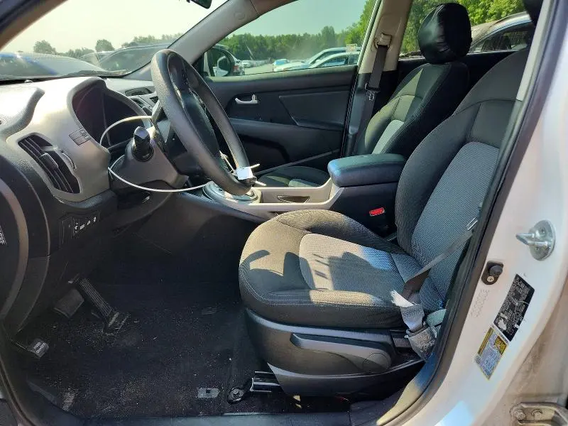 2016 KIA SPORTAGE LX  