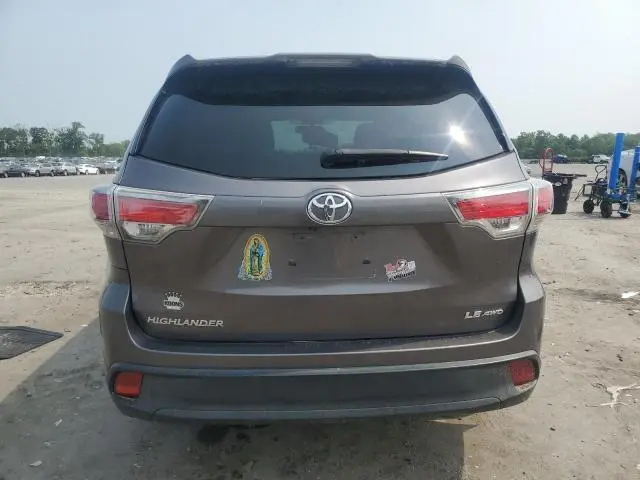 2015 TOYOTA HIGHLANDER LE  