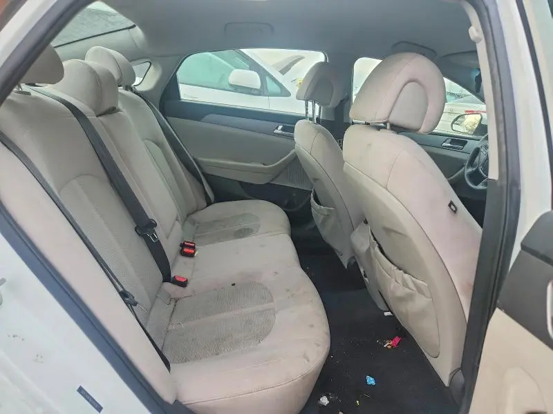 2017 HYUNDAI SONATA SE  
