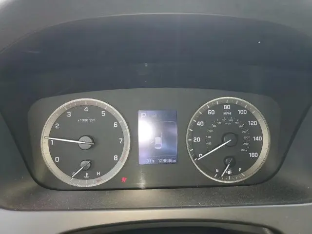 2016 HYUNDAI SONATA SE  