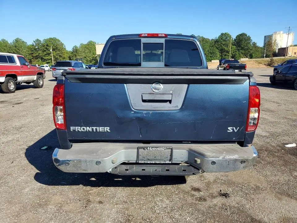 2016 NISSAN FRONTIER SV  