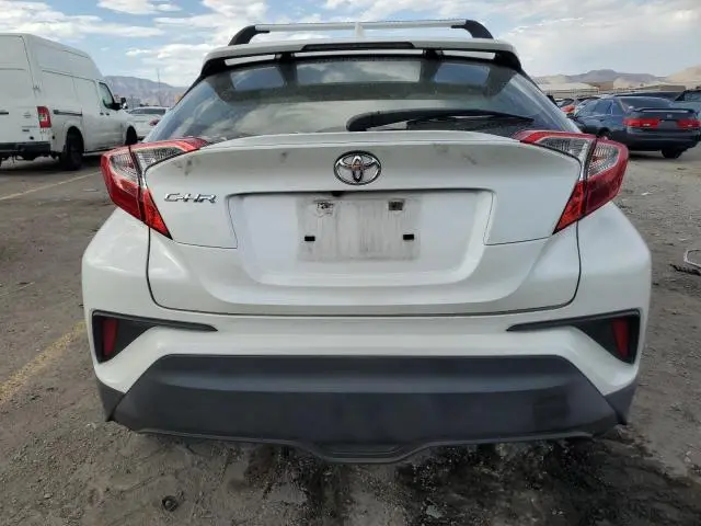 2019 TOYOTA C-HR XLE  