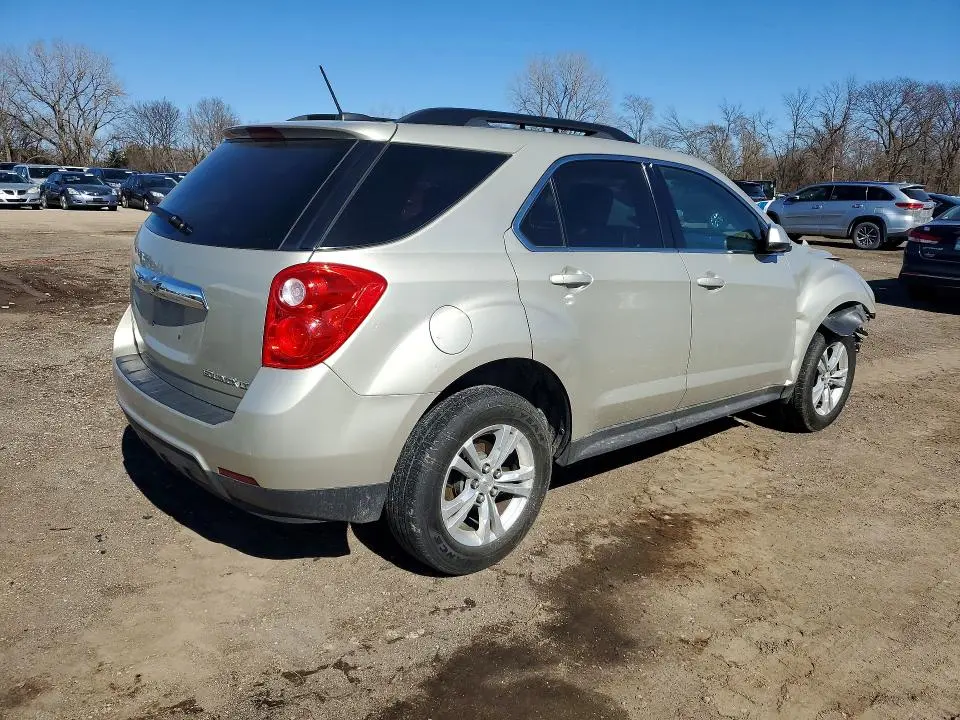 2015 CHEVROLET EQUINOX LT  