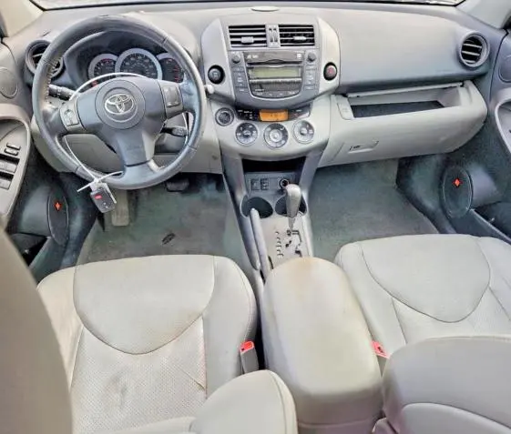 2011 TOYOTA RAV4 LIMITED  
