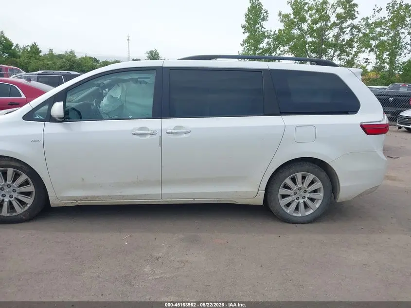 2016 TOYOTA SIENNA XLE PREMIUM 7 PASSENGER