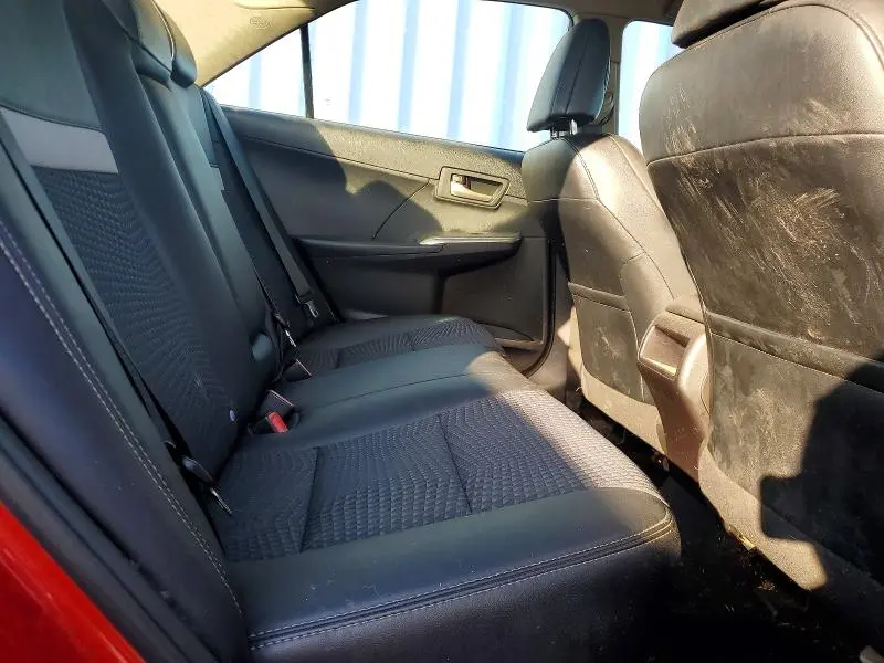 2014 TOYOTA CAMRY SE  