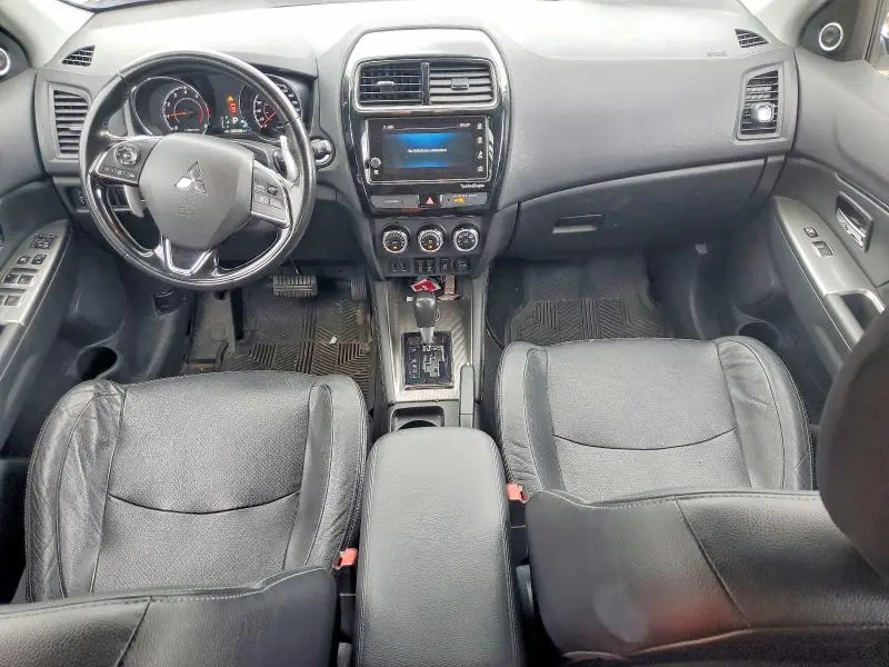 2018 MITSUBISHI RVR SE LIMITED  