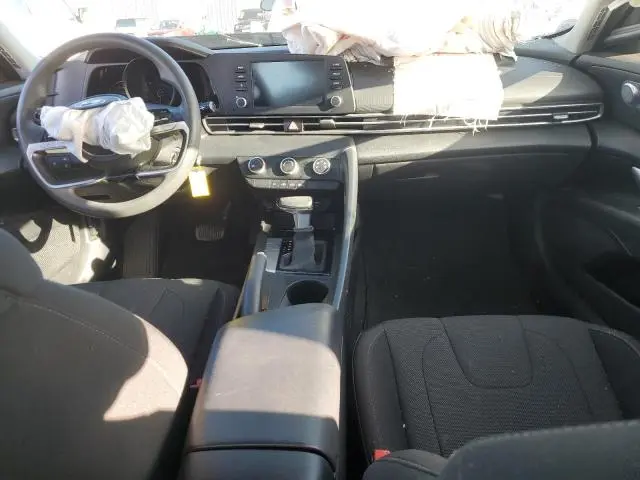2022 HYUNDAI ELANTRA SE