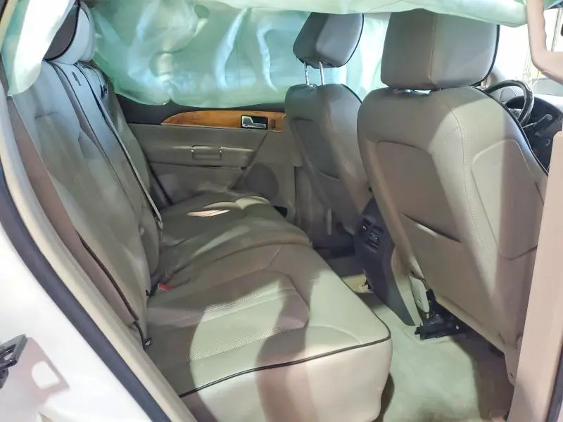 2013 LINCOLN MKX   