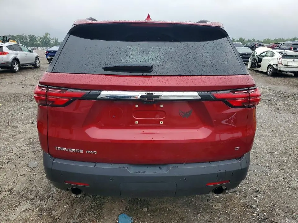 2022 CHEVROLET TRAVERSE LT  