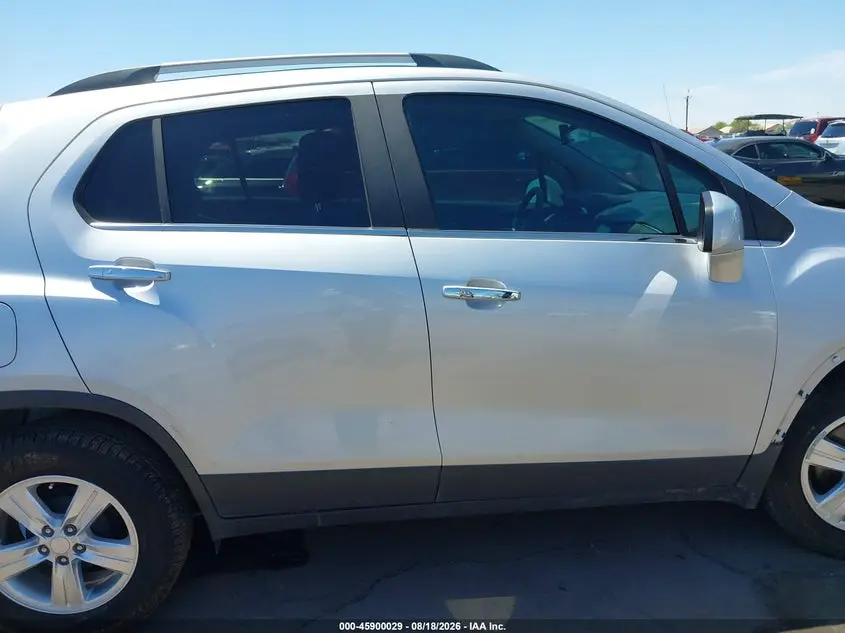 2017 CHEVROLET TRAX LT