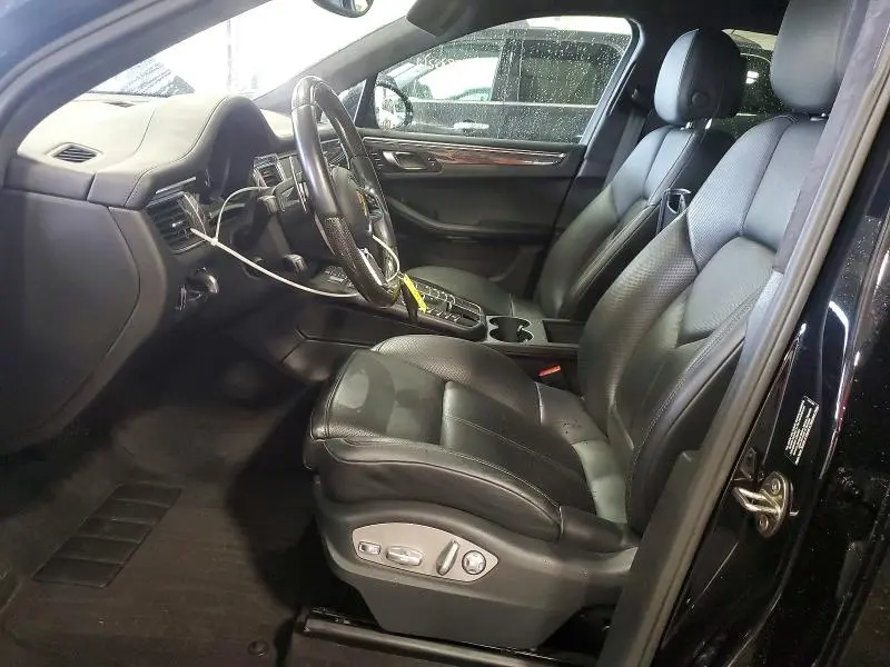 2016 PORSCHE MACAN TURBO  