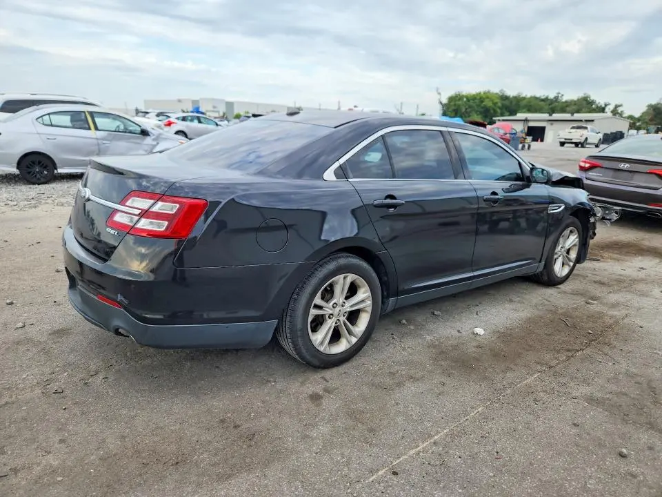 2013 FORD TAURUS SEL  