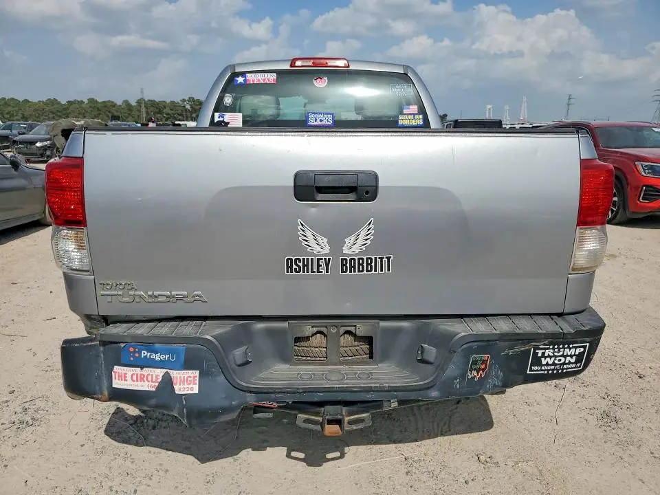 2011 TOYOTA TUNDRA DOUBLE CAB SR5  
