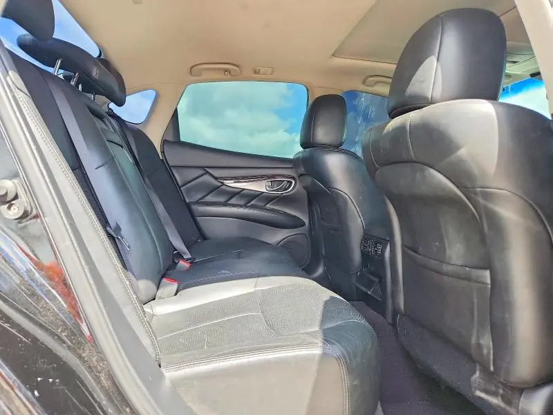 2012 INFINITI M37 BASE  