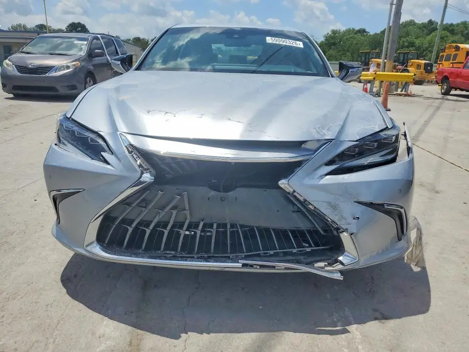2022 LEXUS ES 300H ULTRA LUXURY  
