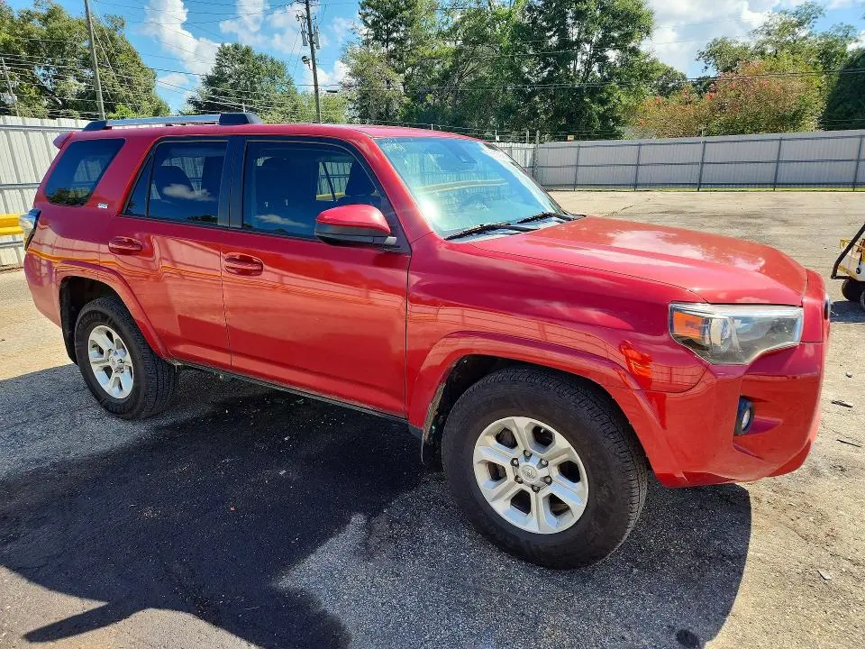 2021 TOYOTA 4RUNNER SR5  