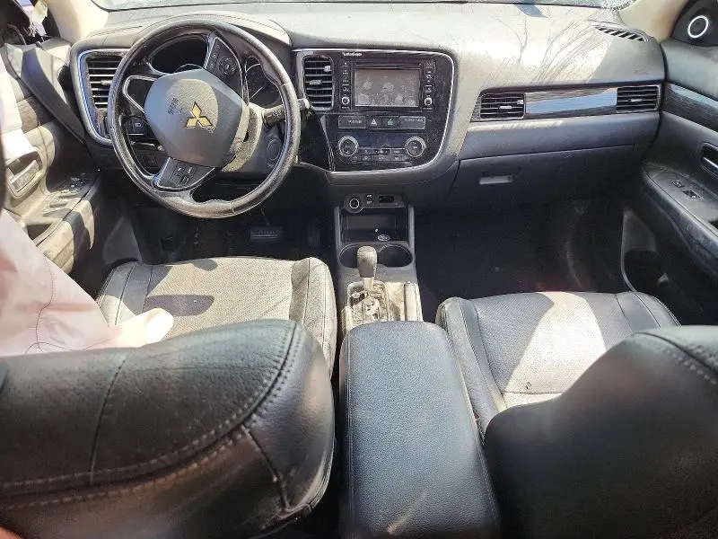 2016 MITSUBISHI OUTLANDER SE  
