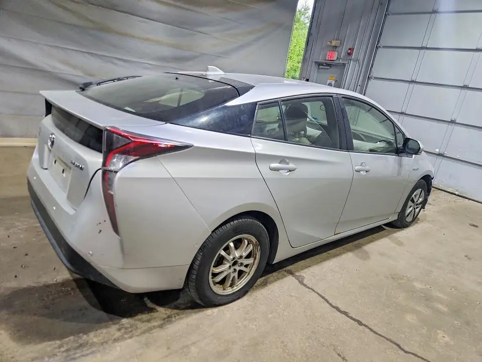 2017 TOYOTA PRIUS TWO  