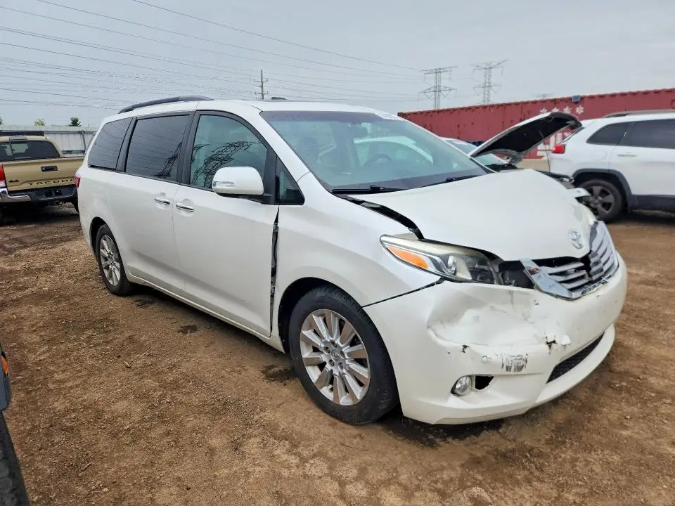 2015 TOYOTA SIENNA LIMITED PREMIUM 7-PASSENGER  