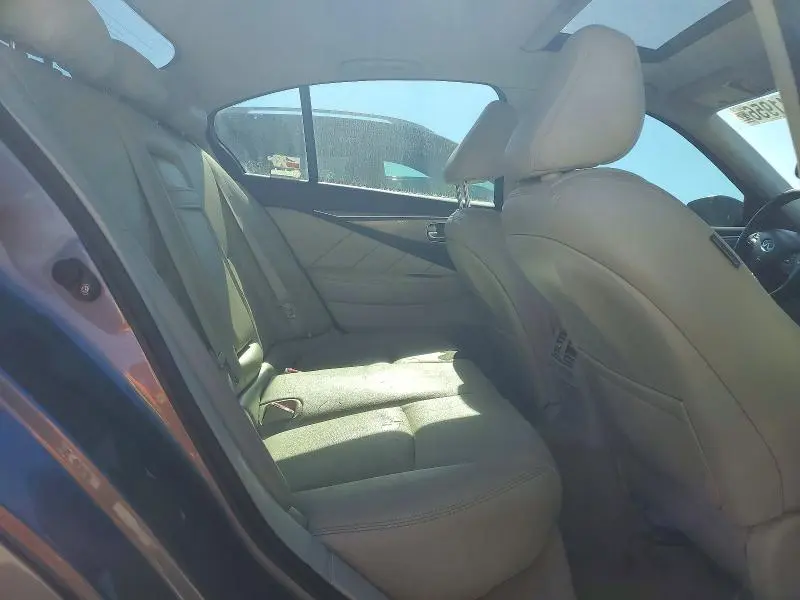 2014 INFINITI Q50 PREMIUM  