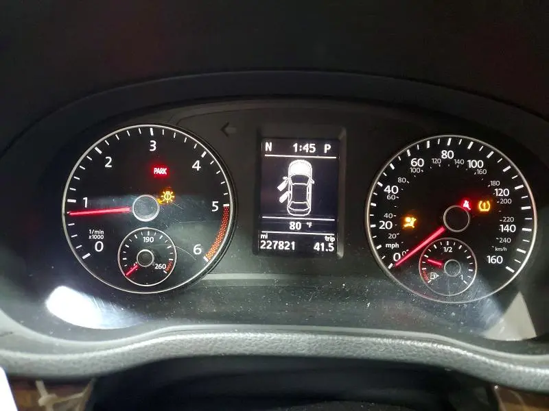 2015 VOLKSWAGEN PASSAT SEL  