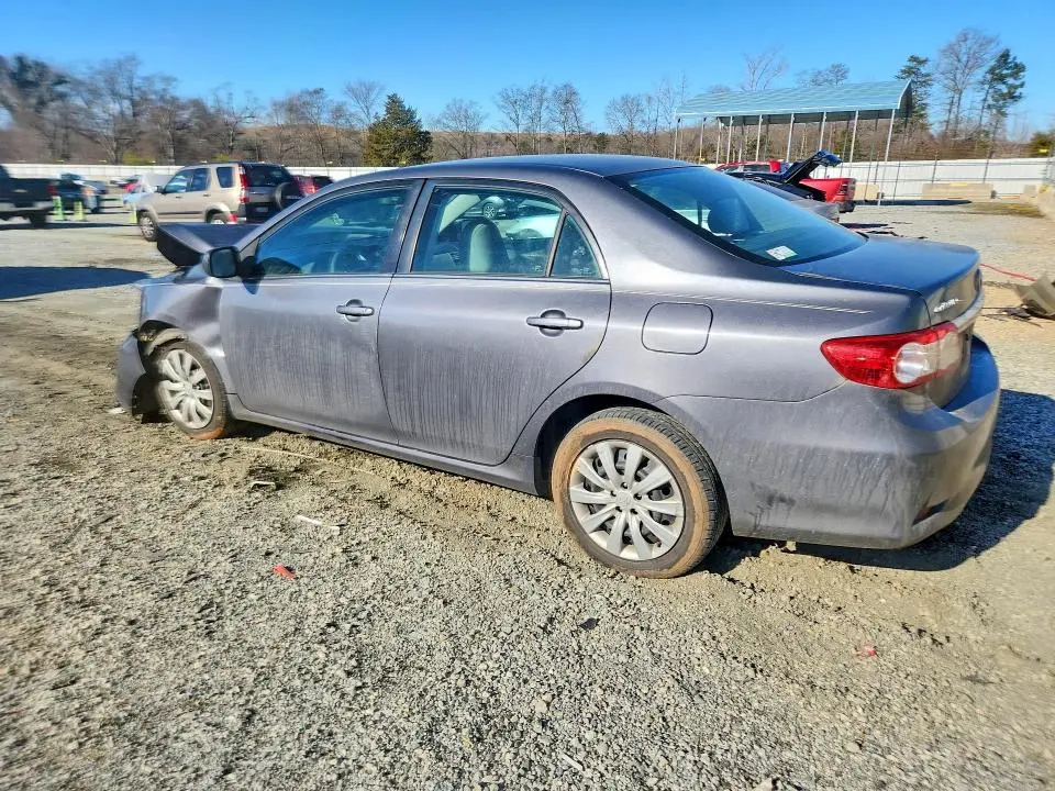 2013 TOYOTA COROLLA BASE  