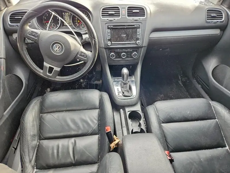 2011 VOLKSWAGEN GOLF   