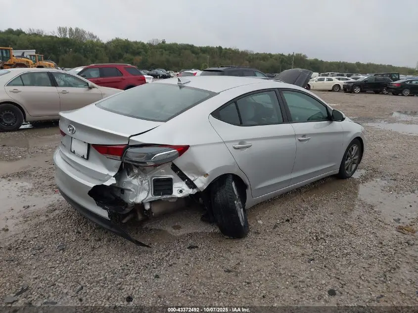 2017 HYUNDAI ELANTRA SE