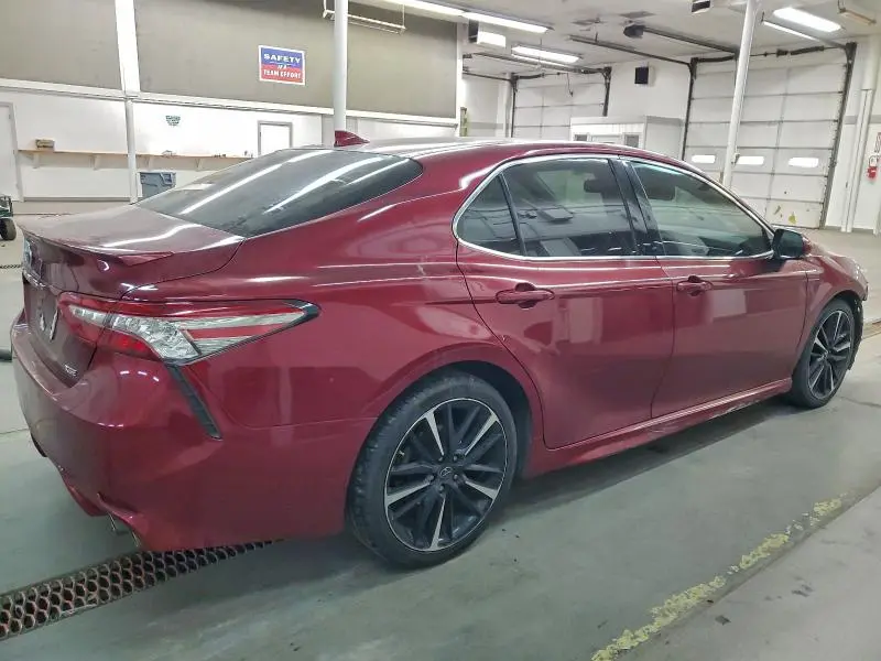 2018 TOYOTA CAMRY XSE  