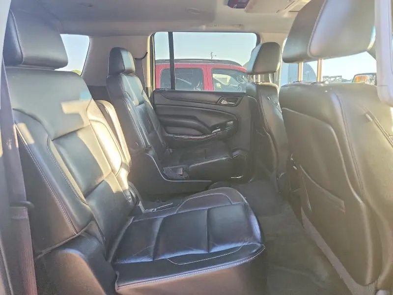 2015 CHEVROLET SUBURBAN K1500 LT  