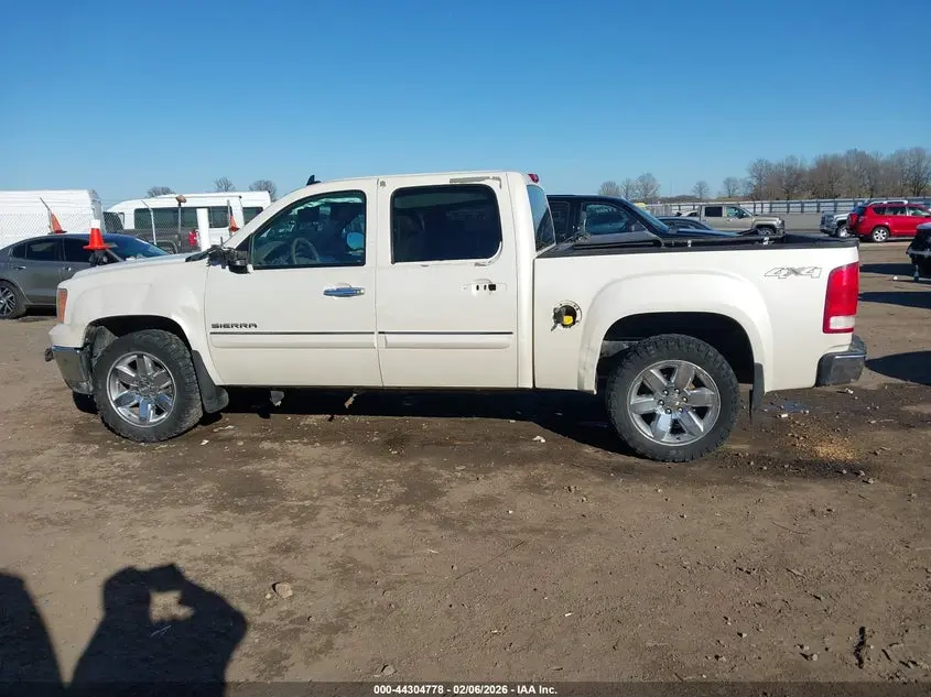 2013 GMC SIERRA 1500 SLT