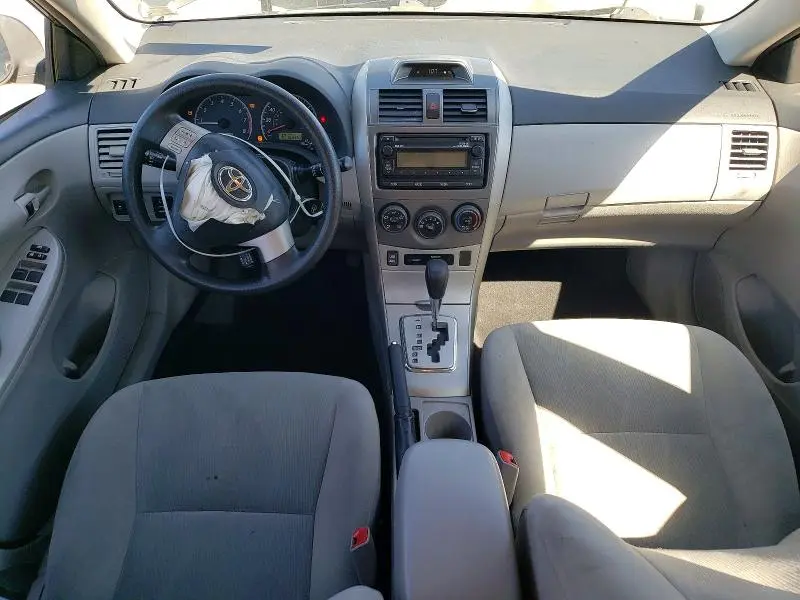2012 TOYOTA COROLLA LE  