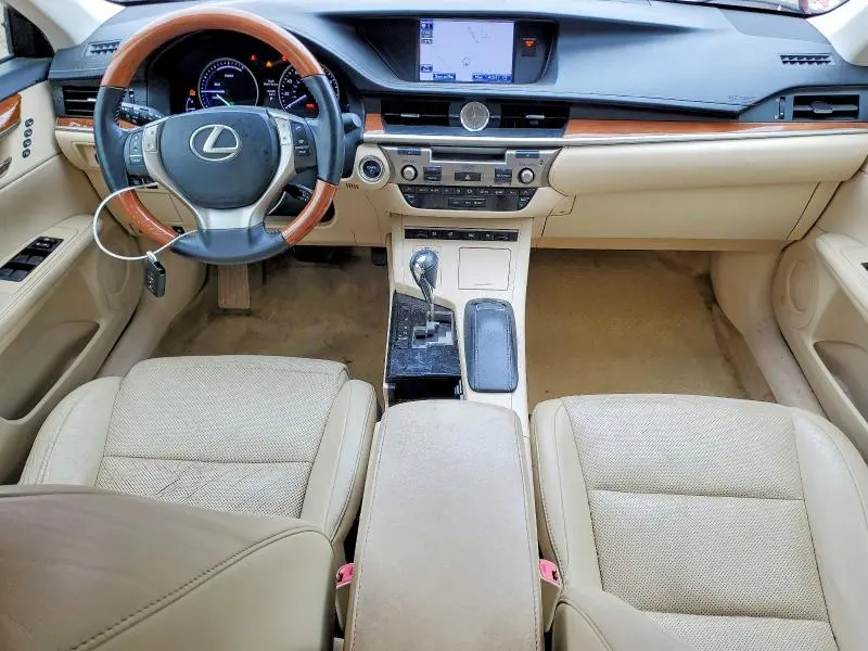 2013 LEXUS ES 300H  