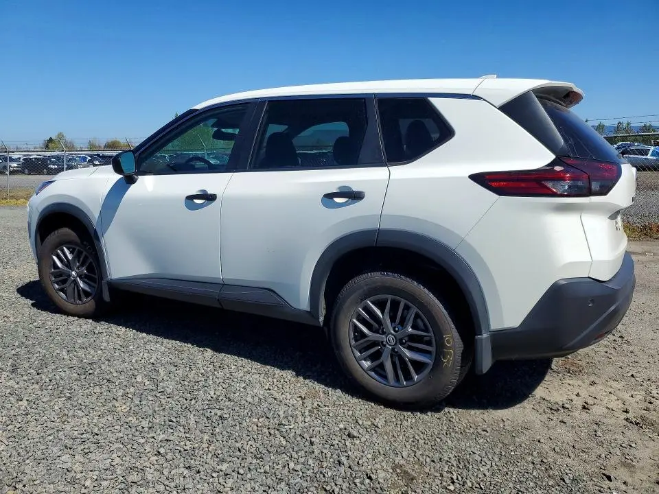 2021 NISSAN ROGUE S  