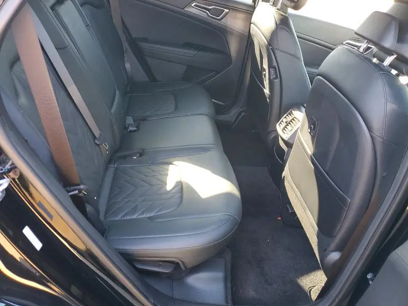 2025 KIA SPORTAGE X LINE  