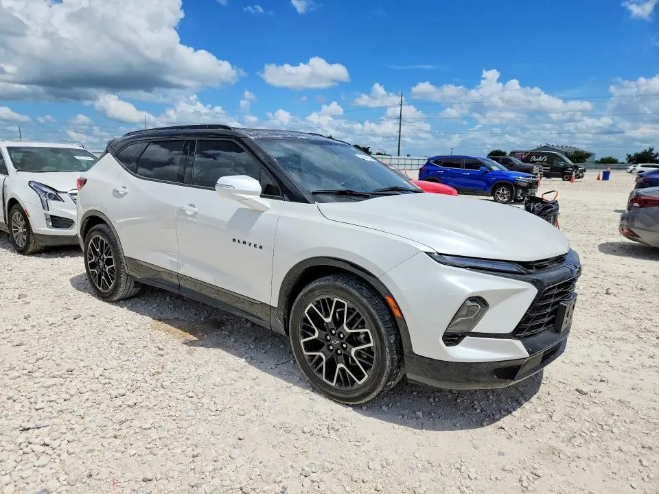 2023 CHEVROLET BLAZER RS  