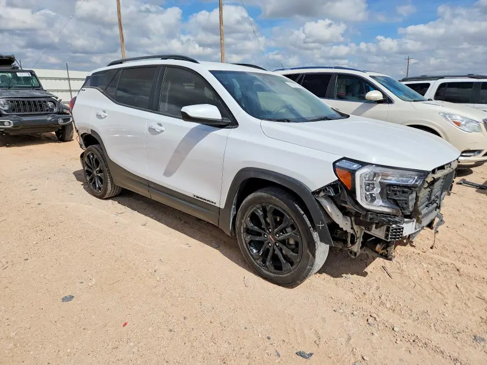 2022 GMC TERRAIN SLE  