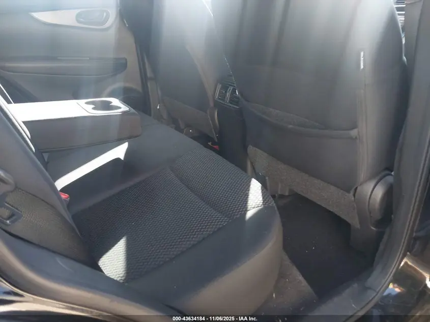 2019 NISSAN ROGUE SPORT S