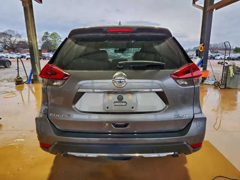 2019 NISSAN ROGUE S  