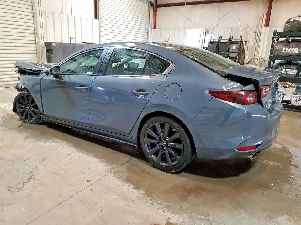 2024 MAZDA 3 PREFERRED  