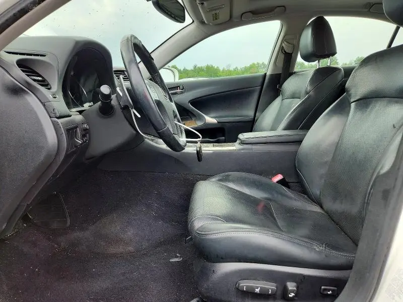 2011 LEXUS IS 250  